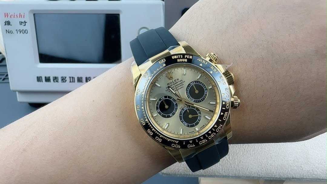 Real Watch Photo